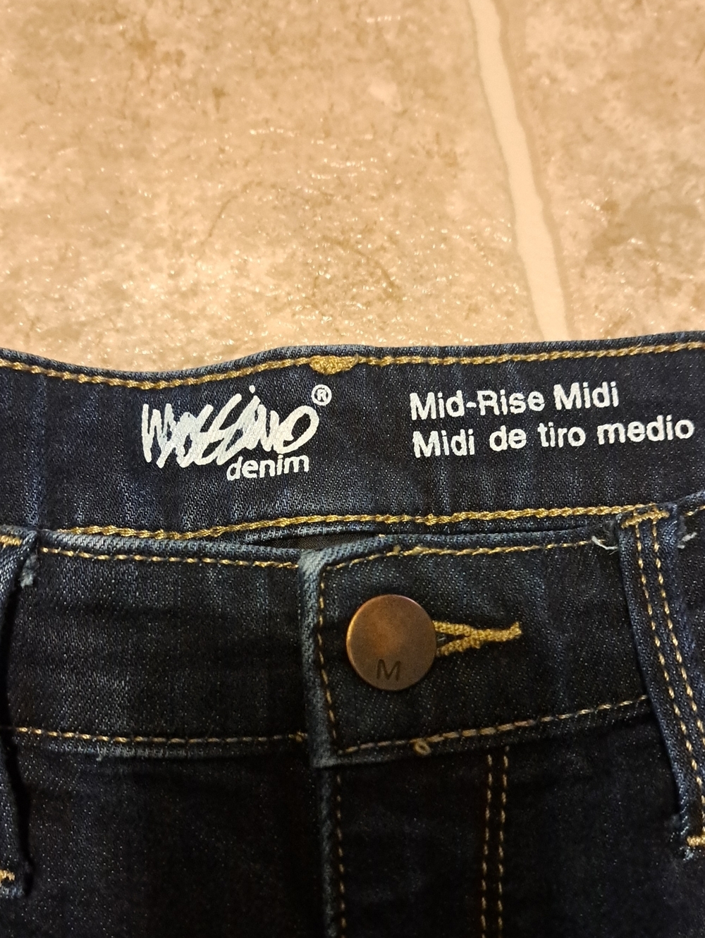 Mossimo Supply Co. Mid-Rise Dark Indigo Denim Midi Shorts. Size 10. - Picture 7 of 11